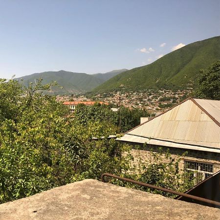 Bed and Breakfast Shaki Host House Şǝki Exterior foto